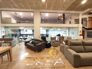 Local comercial en venta en Avenida Alemania-Italia