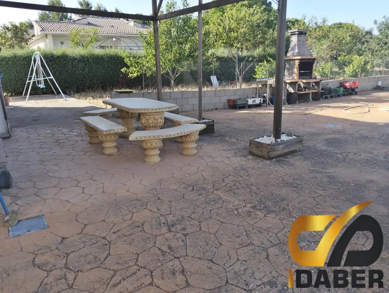 Terrassa de Casa o xalet en venda en El Viso de San Juan amb Aire condicionat, Calefacció i Jardí privat