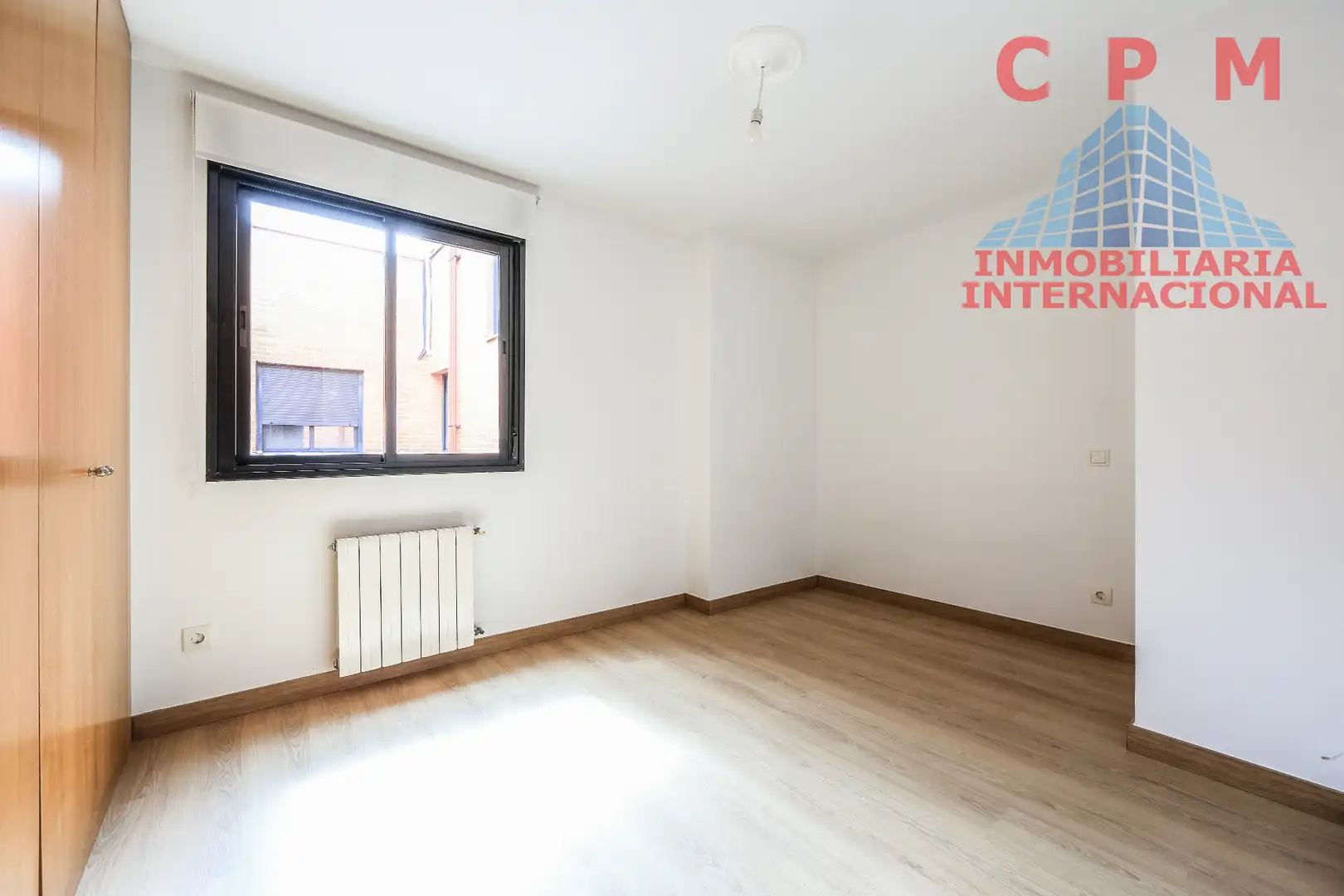Habitación de Ático de alquiler en Madrid con Aire acondicionado, Calefacción y Parquet