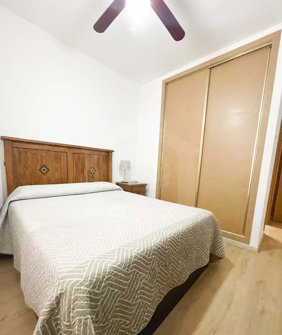 Dormitori de Casa o xalet en venda en Vélez-Málaga amb Aire condicionat, Calefacció i Jardí privat