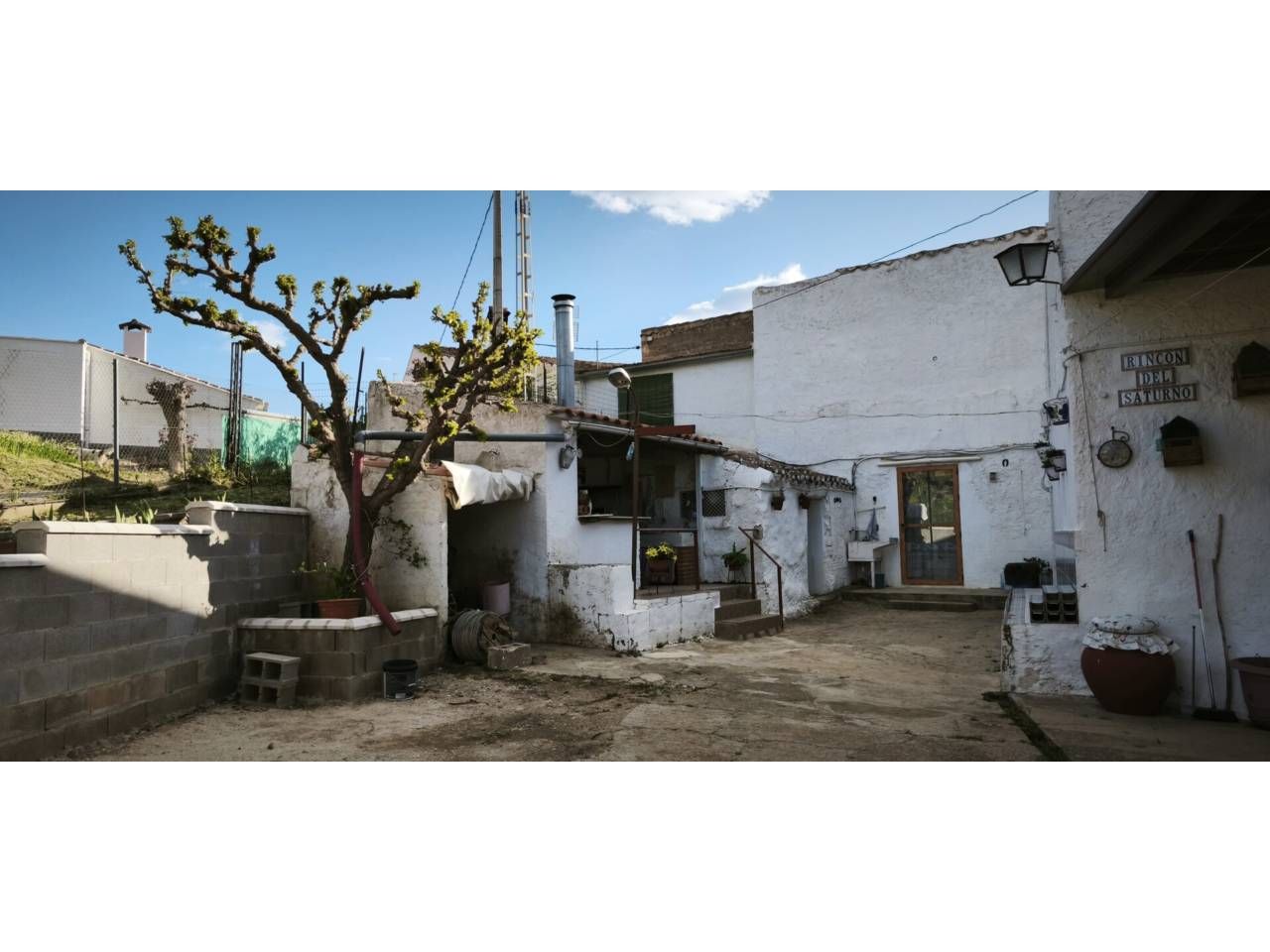 Country house for sale in Yeste