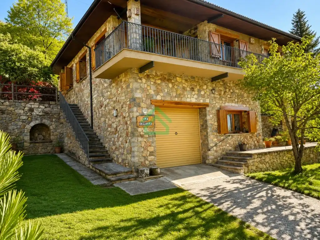 Vista exterior de Casa o xalet en venda en La Coma i la Pedra