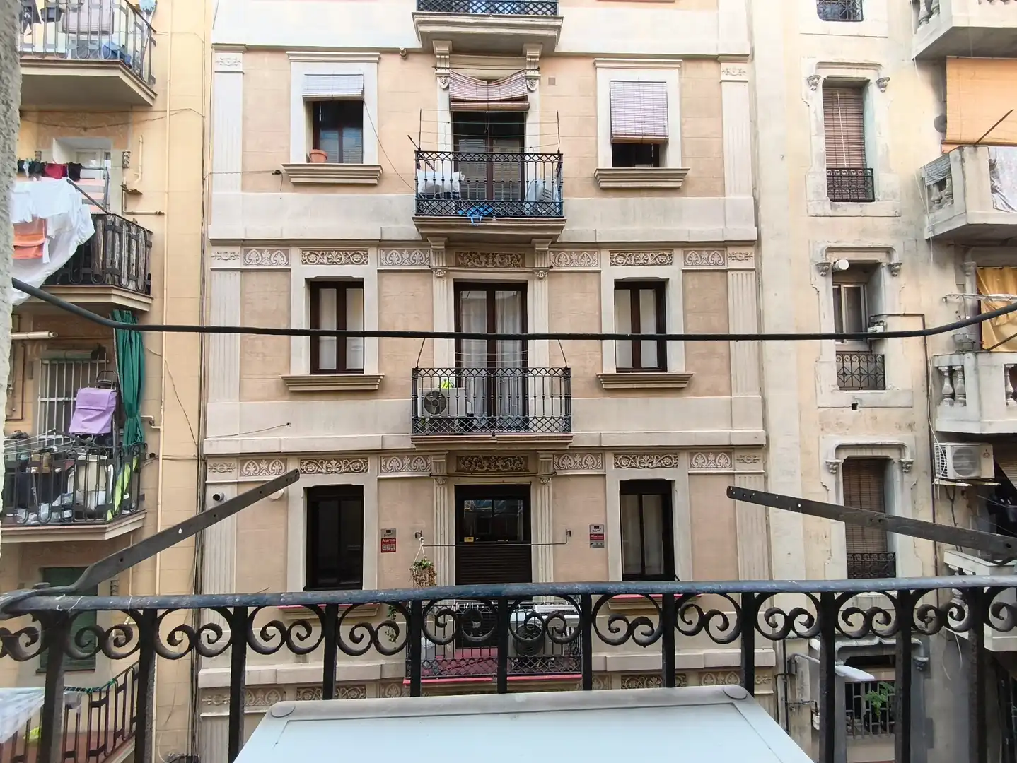 Vista exterior de Pis en venda en Barcelona amb Aire condicionat, Calefacció i Parquet
