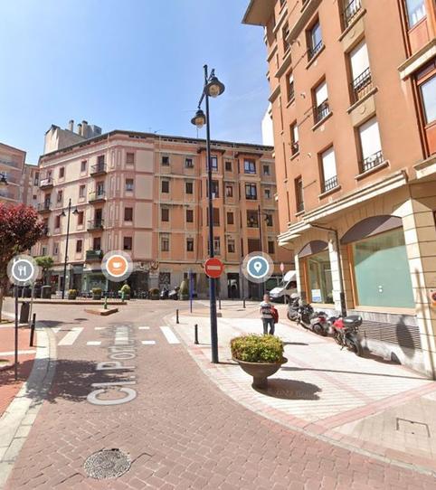 Foto 2 de Pis en venda a Txurdinaga, Bizkaia