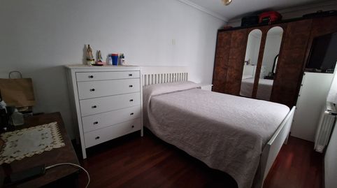 Foto 2 de Piso en venta en Alto del Castaño, Narón