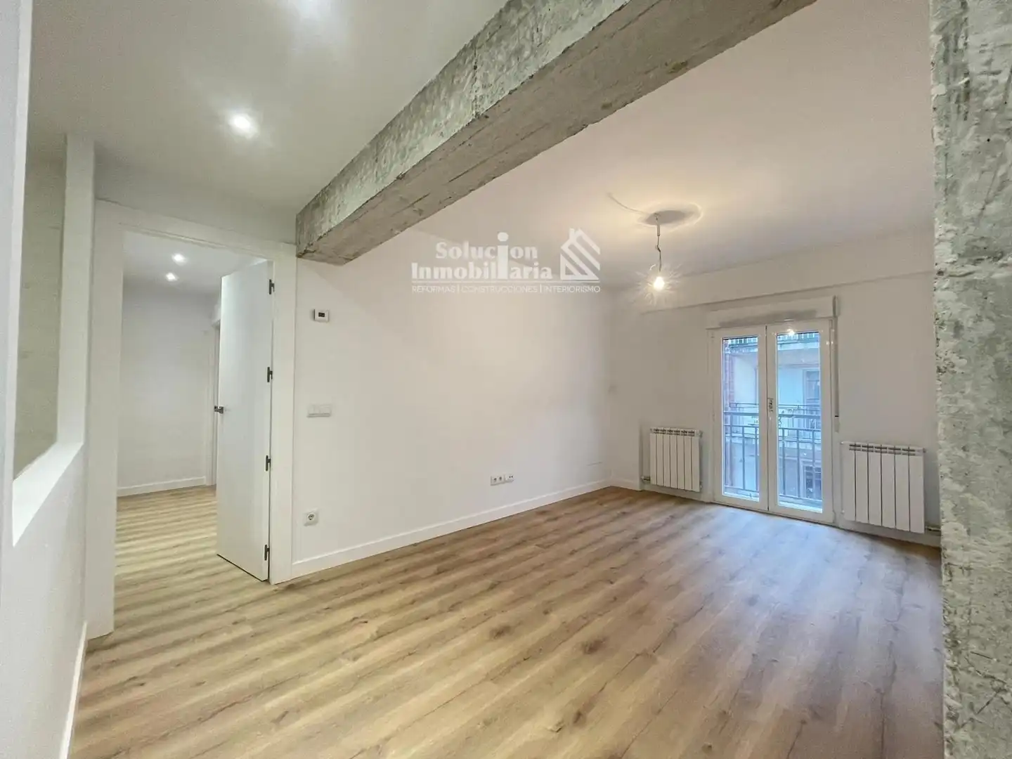 Sala d'estar de Pis en venda en Salamanca amb Calefacció, Terrassa i Balcó