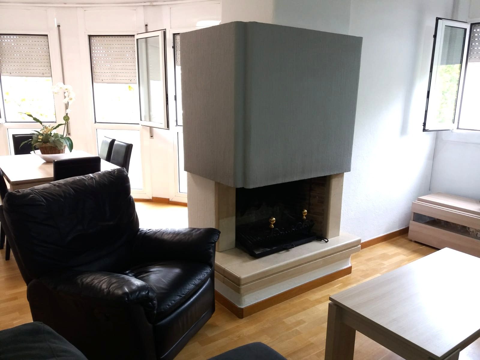 Living room of Flat for sale in Sabadell  with Heating, Storage room and Balcony