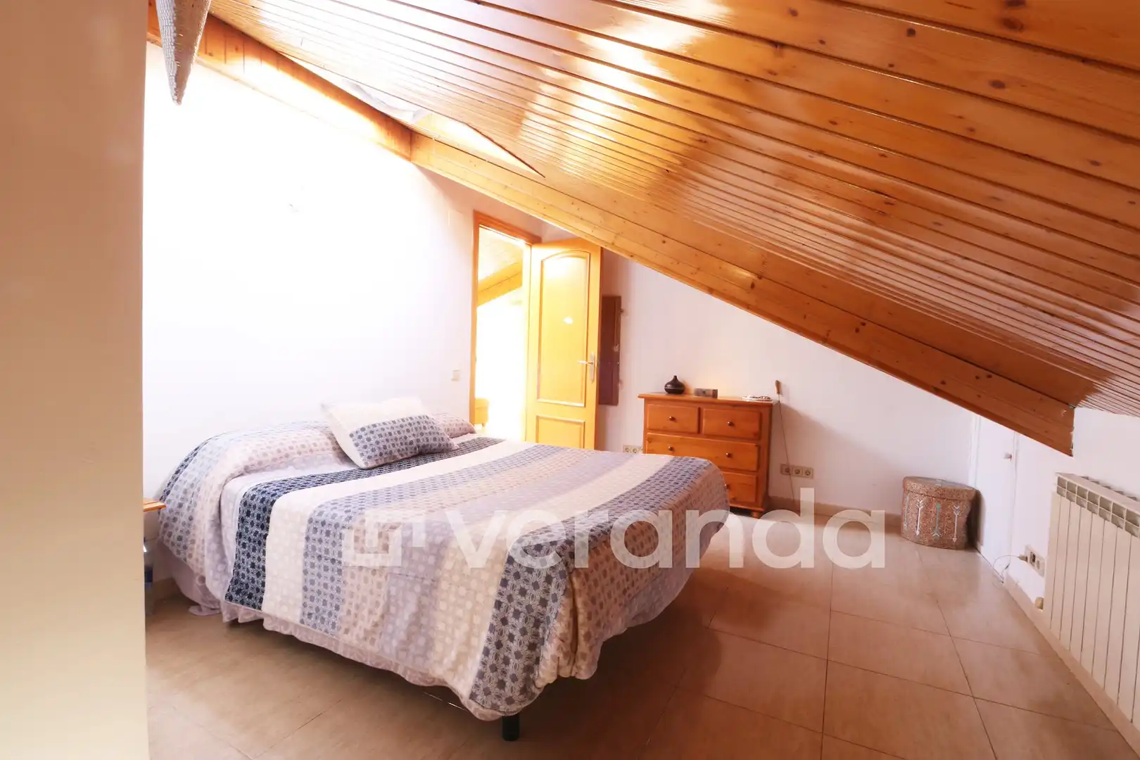 Dormitori de Dúplex en venda en Ripollet amb Calefacció, Terrassa i TV