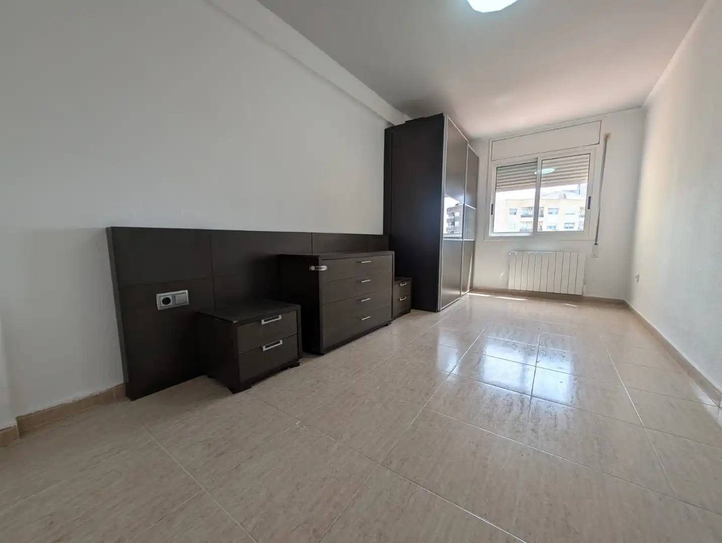 Habitación de Piso de alquiler en Reus con Aire acondicionado, Horno y Balcón