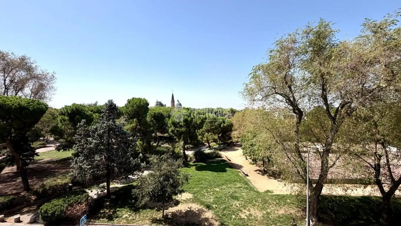 Jardín de Piso en venta en Madrid con Aire acondicionado y Calefacción
