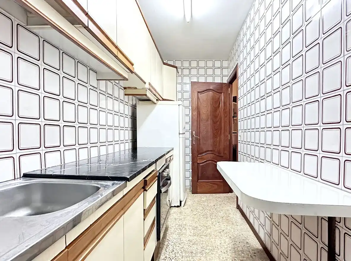 Wohnung mit Aufzug zum Verkauf in Avinguda d'Isabel la Catòlica, imagen 10