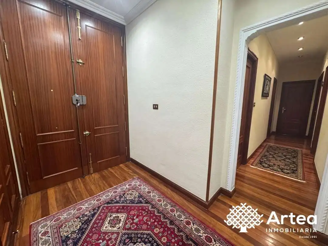 Wohnung zur Miete in Epaltzaren Alargunaren Kalea, Casco Viejo