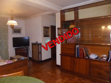 Pis amb ascensor en venda a Centro