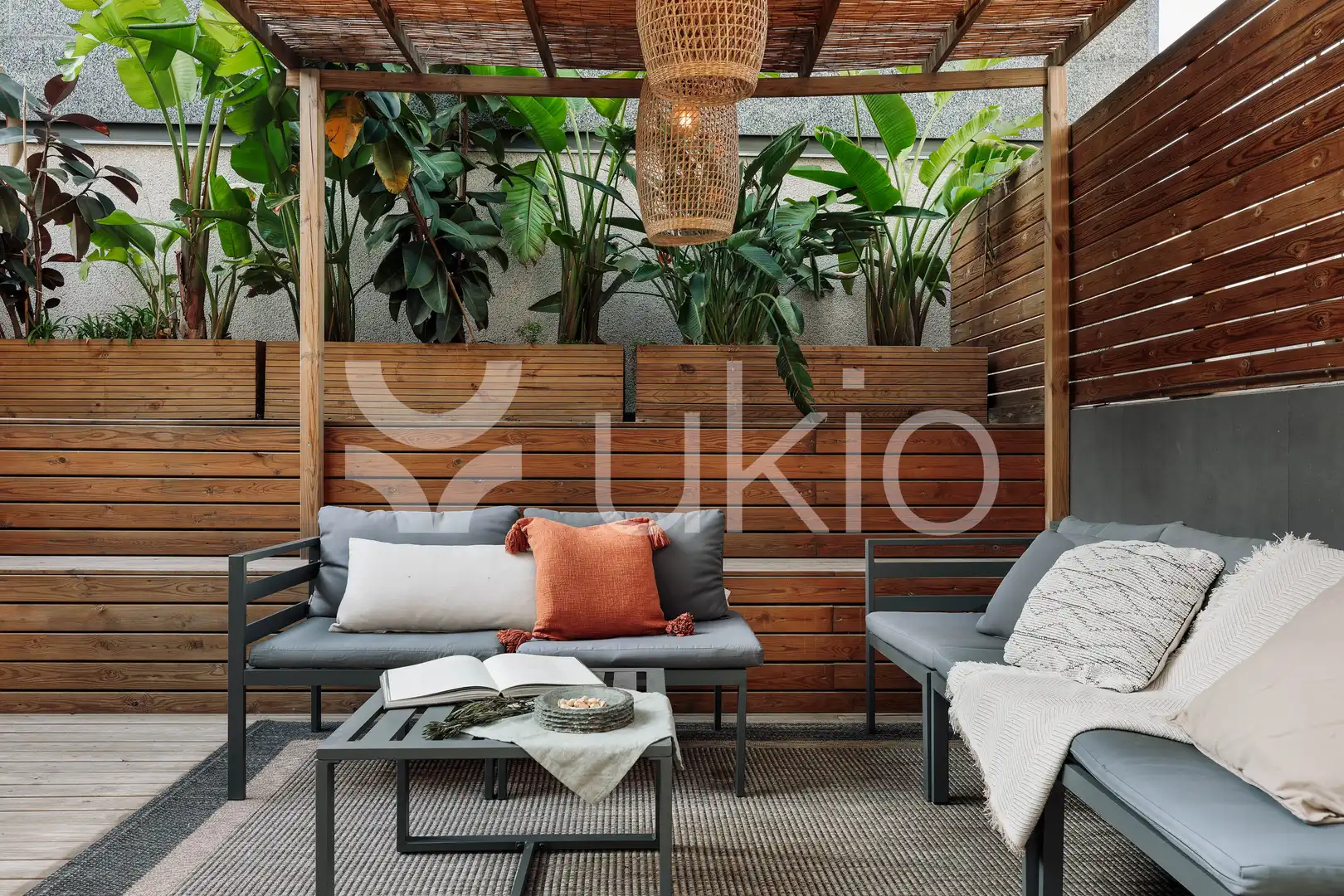 Terrassa de Apartament de lloguer en Barcelona amb Aire condicionat, Calefacció i Terrassa