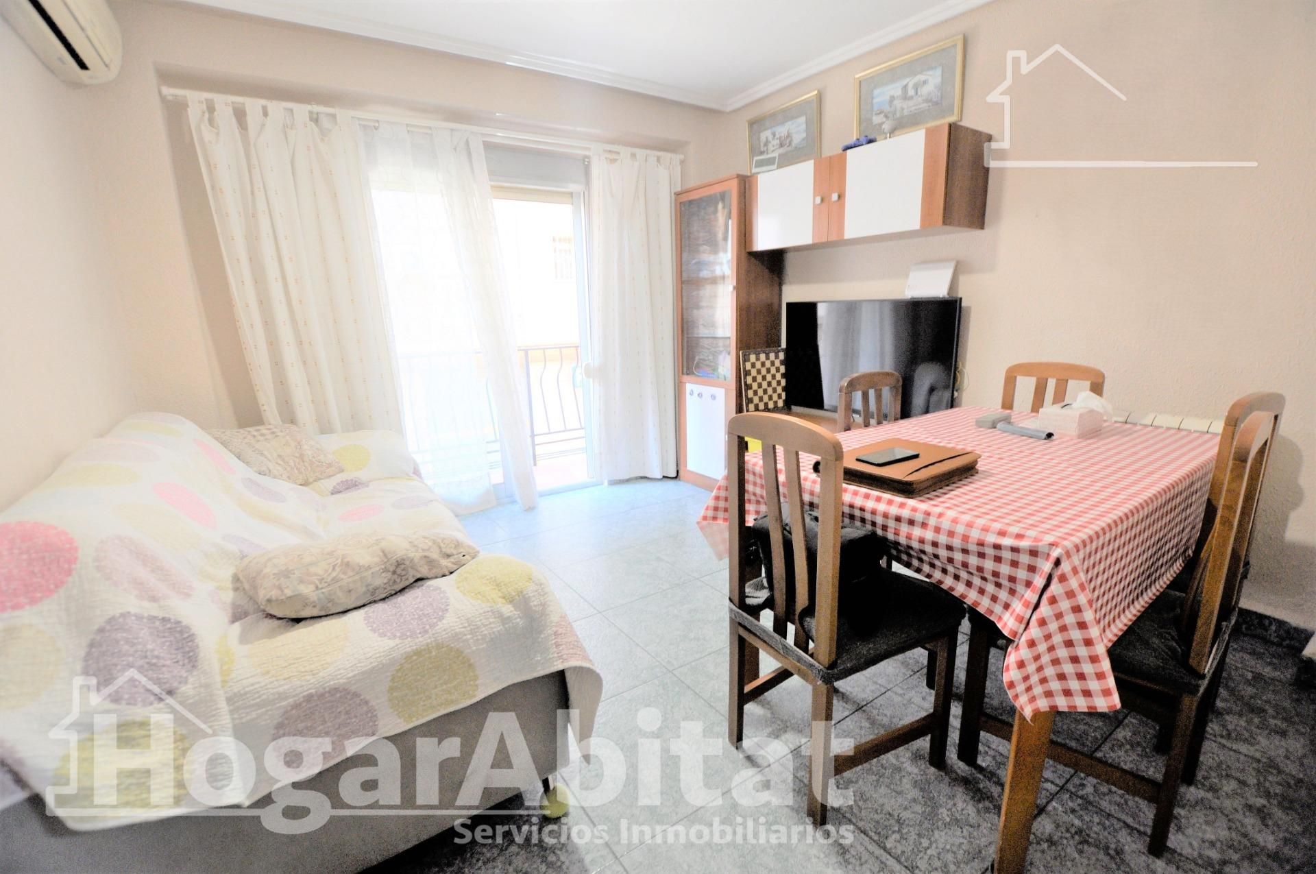 Dormitori de Pis en venda en Alaquàs amb Aire condicionat, Terrassa i Balcó