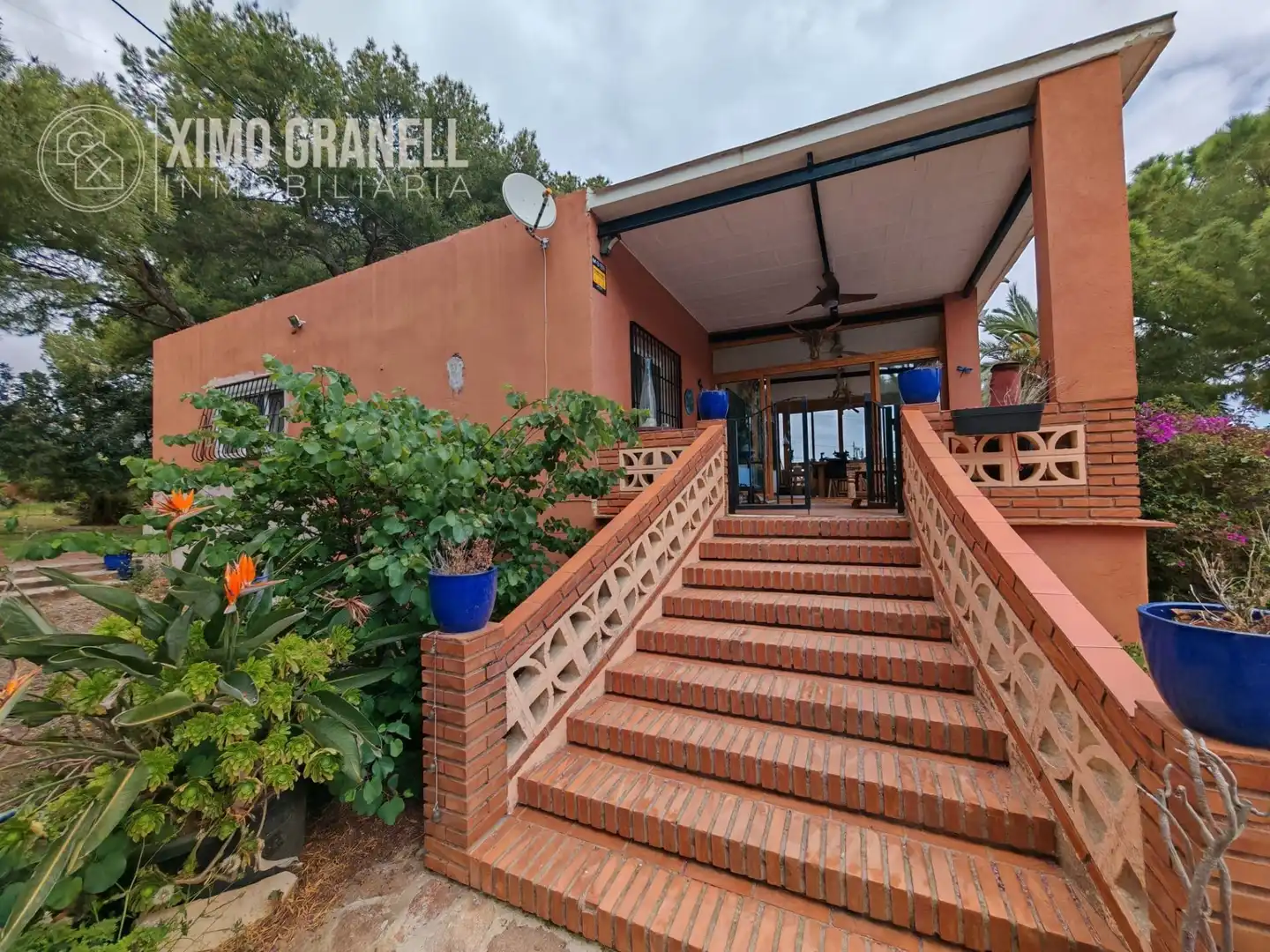 Country house zum Verkauf in Sagunto / Sagunt mit Klimaanlage, Heizung und Privatgarten
