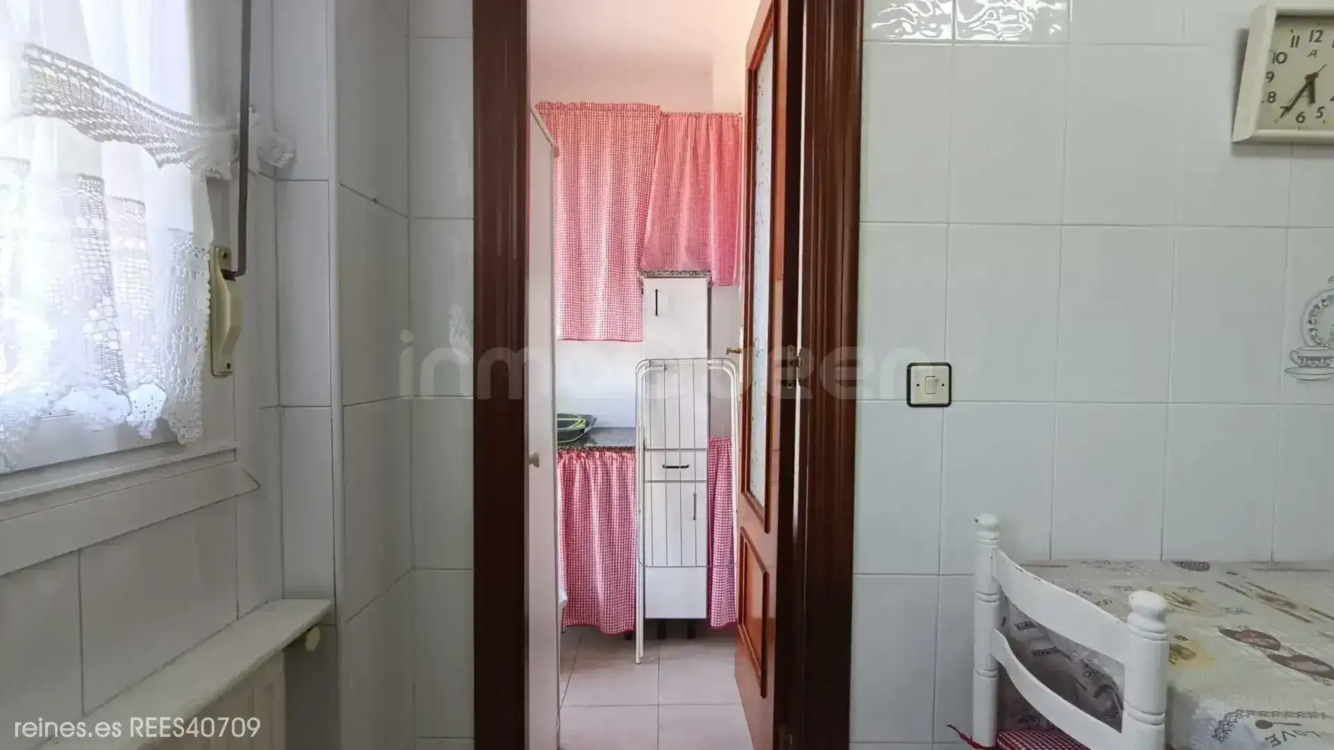 Baño de Apartamento de alquiler en Siero con Calefacción y Amueblado