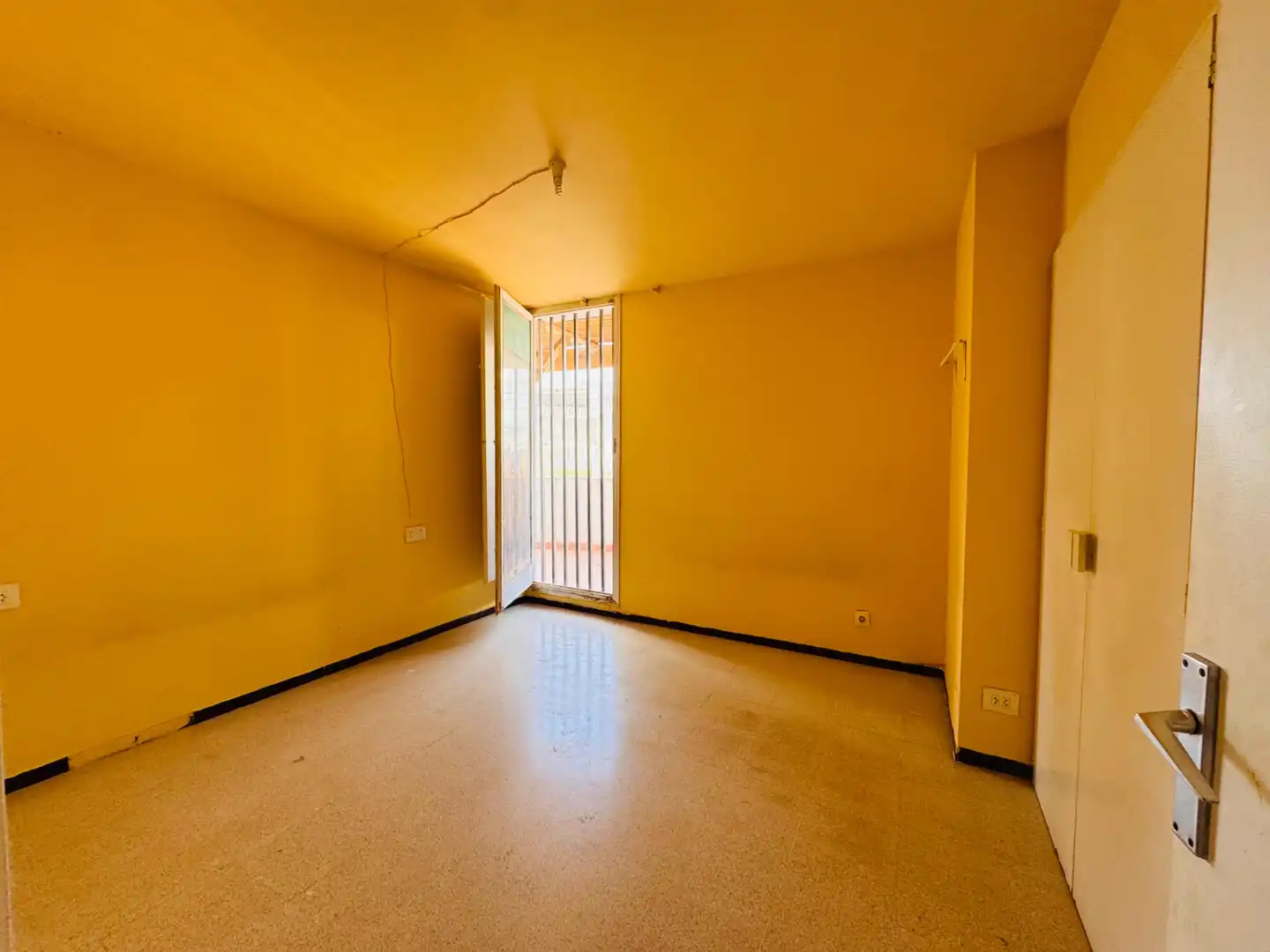 Piso en venta en Palafrugell con Calefacción, Terraza y Balcón