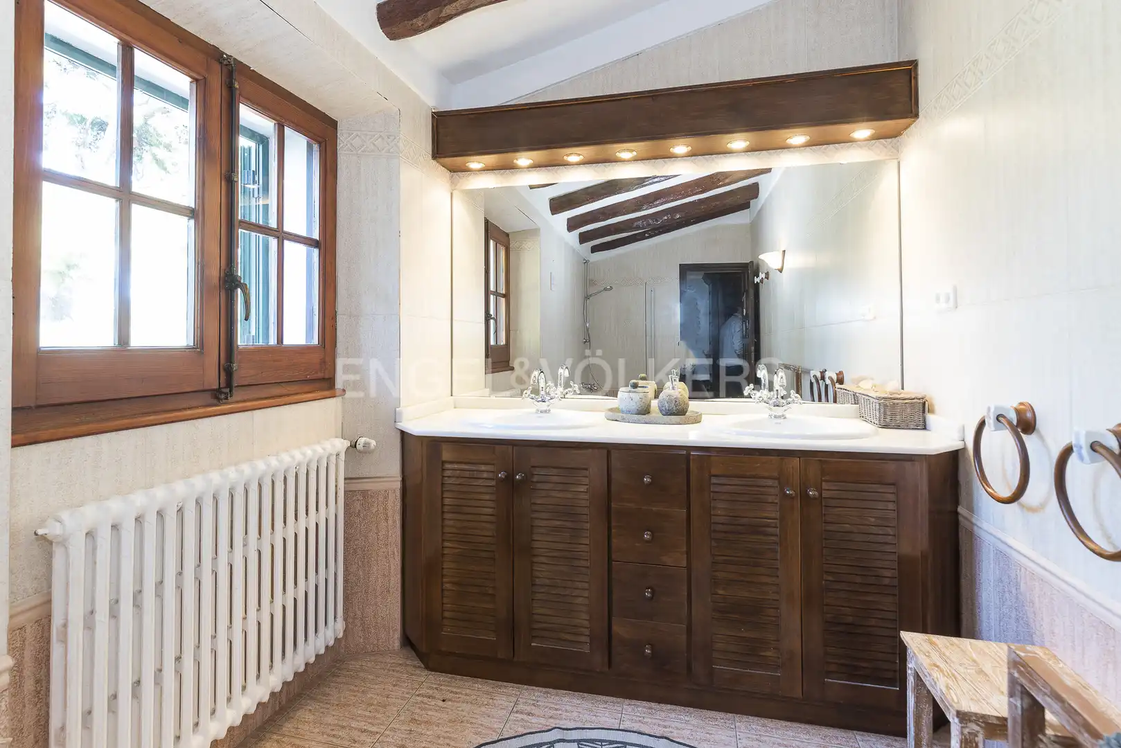 Bathroom of Buildings for sale in Sant Pere de Ribes