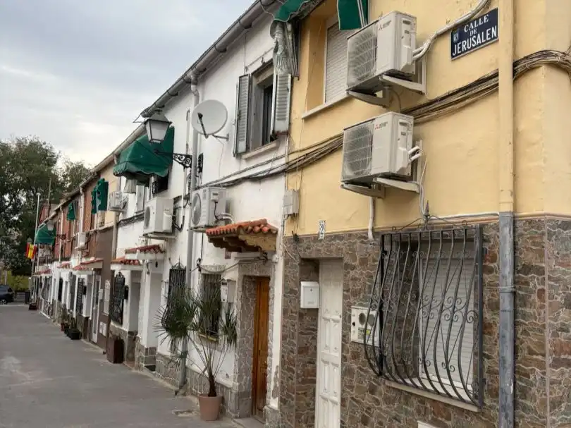 Exterior view of Houses for rent in Usera