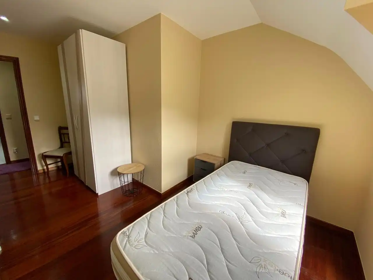 Maisonette zur Miete in Calle Jose Maria Vega, Cotolino