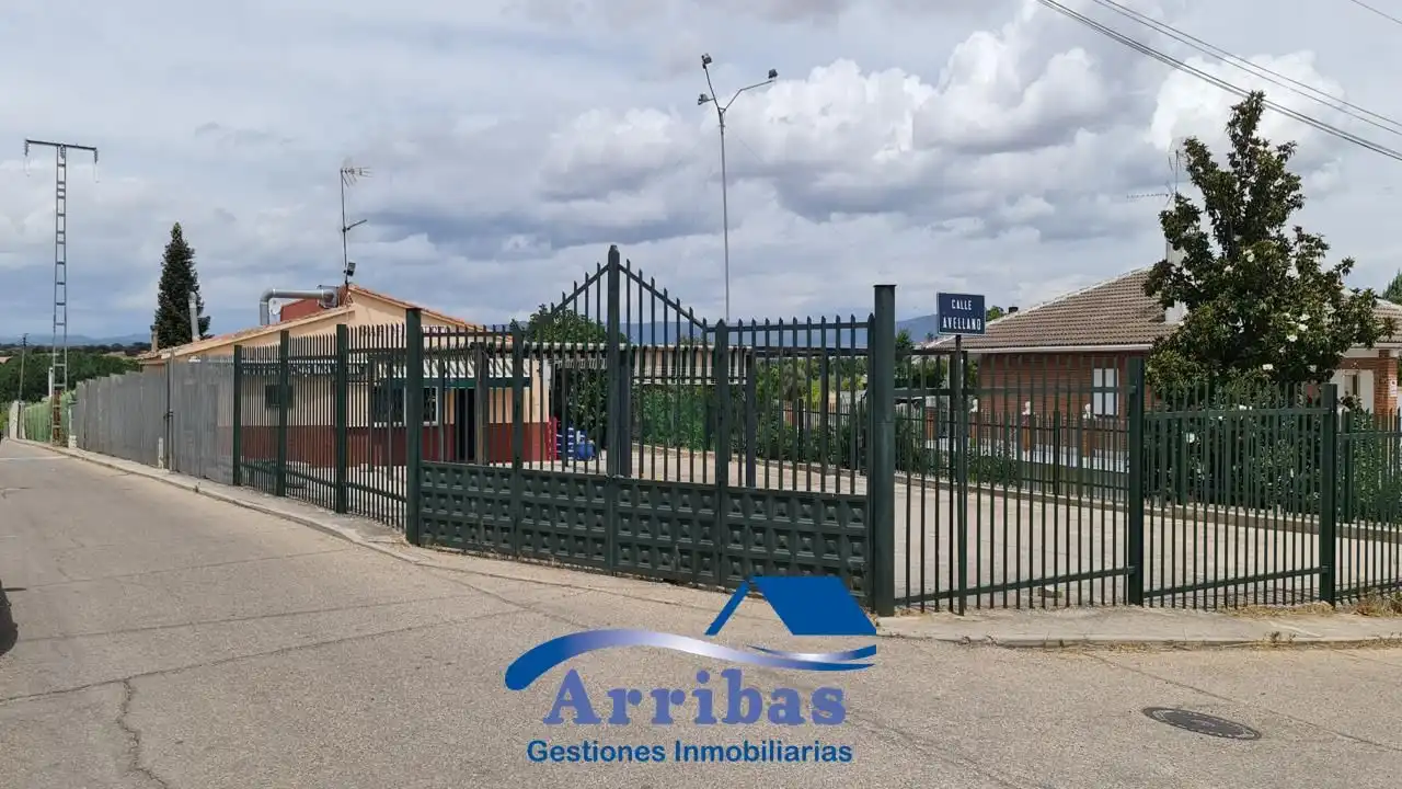 Vista exterior de Local en venta en Hormigos con Aire acondicionado y Calefacción