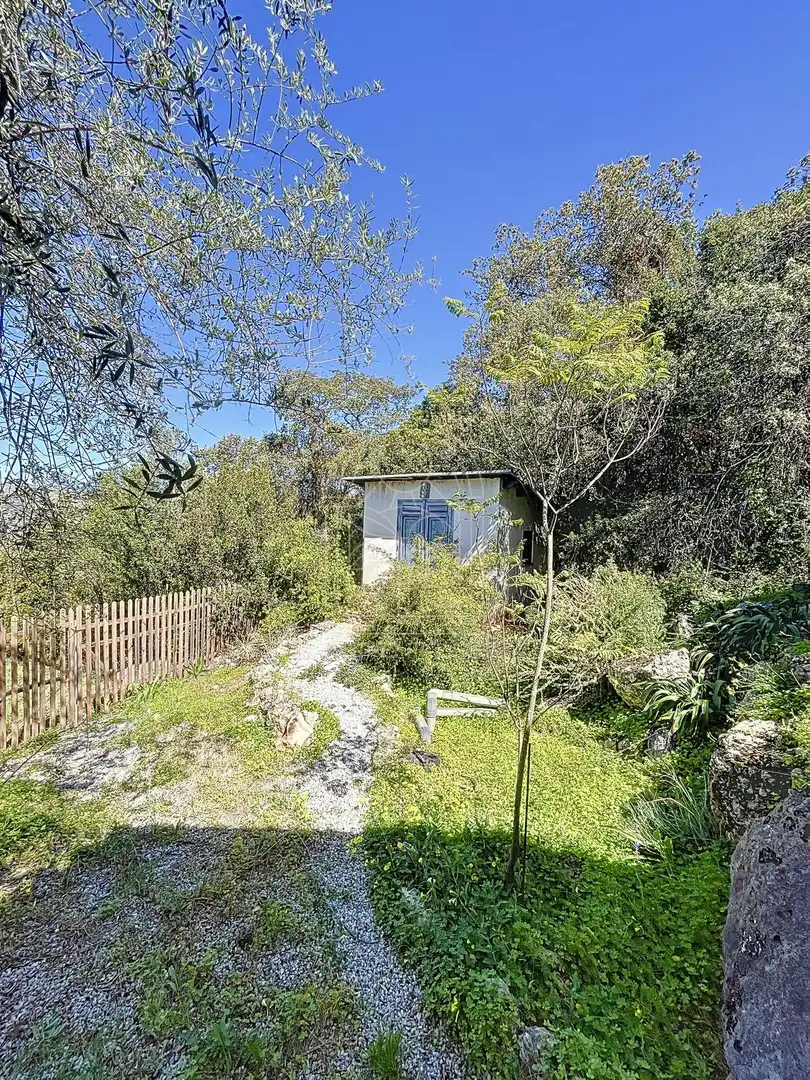 Finca rústica en venta en Comares con Aire acondicionado, Jardín privado y Terraza