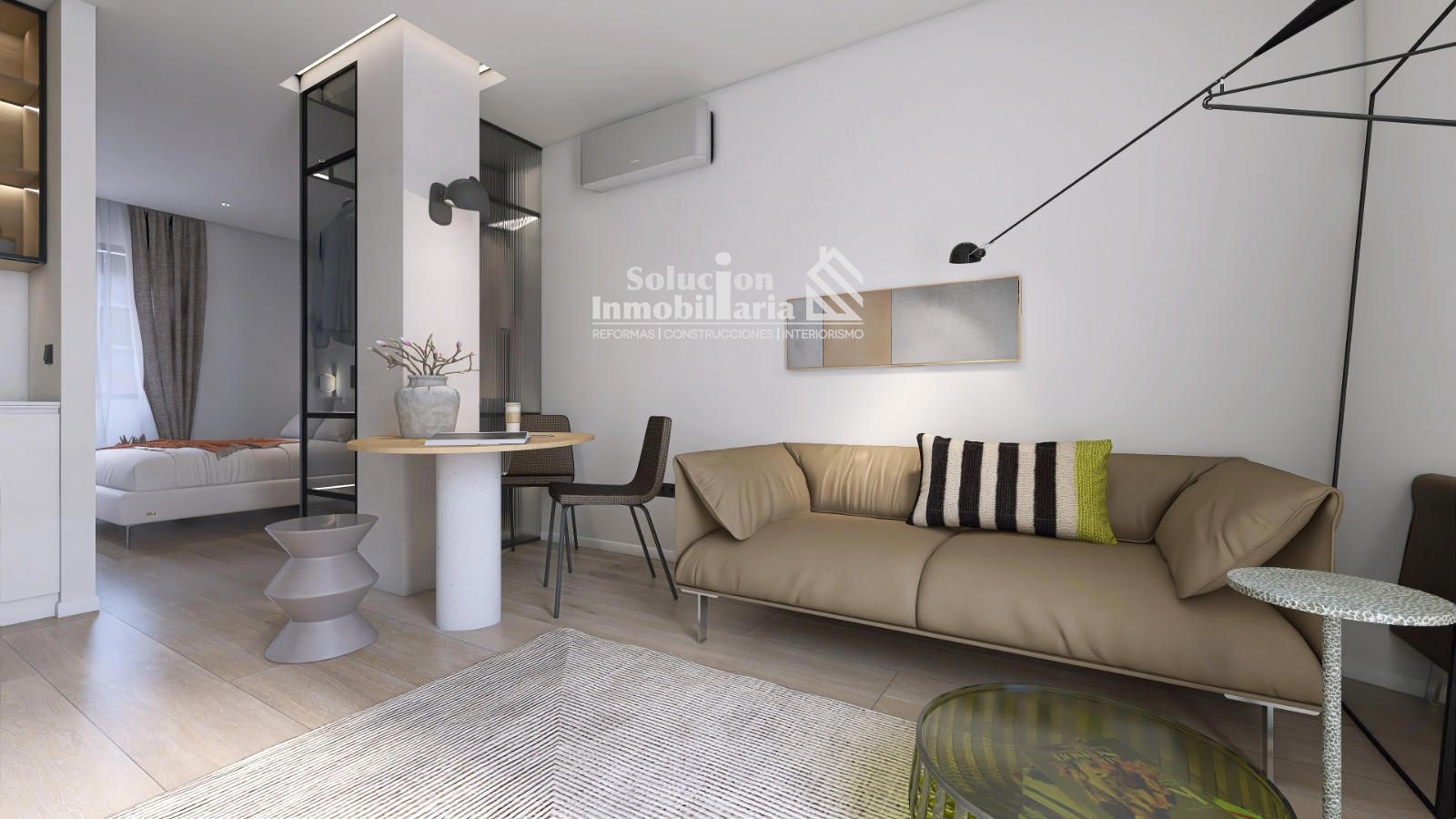 Sala d'estar de Apartament en venda en Salamanca Capital amb Aire condicionat, Calefacció i Moblat
