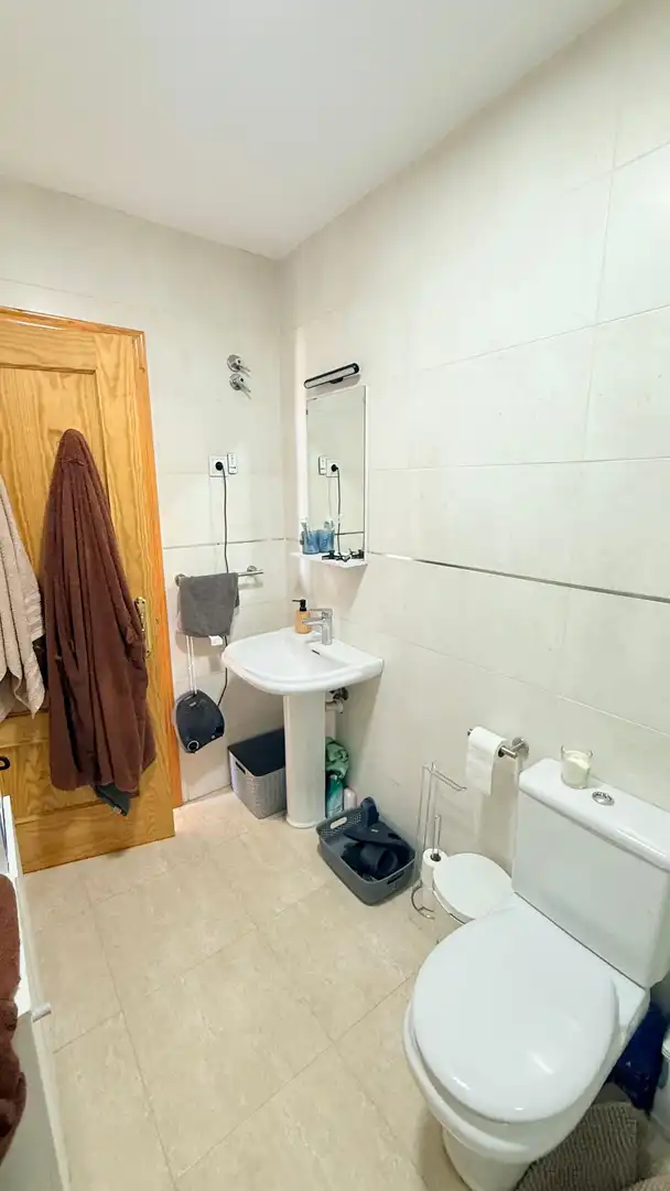 Badezimmer von Dachboden zum Verkauf in Fines