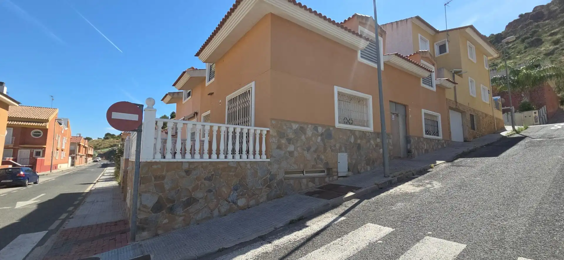 Vista exterior de Casa adosada en venta en Murcia con Terraza y Trastero