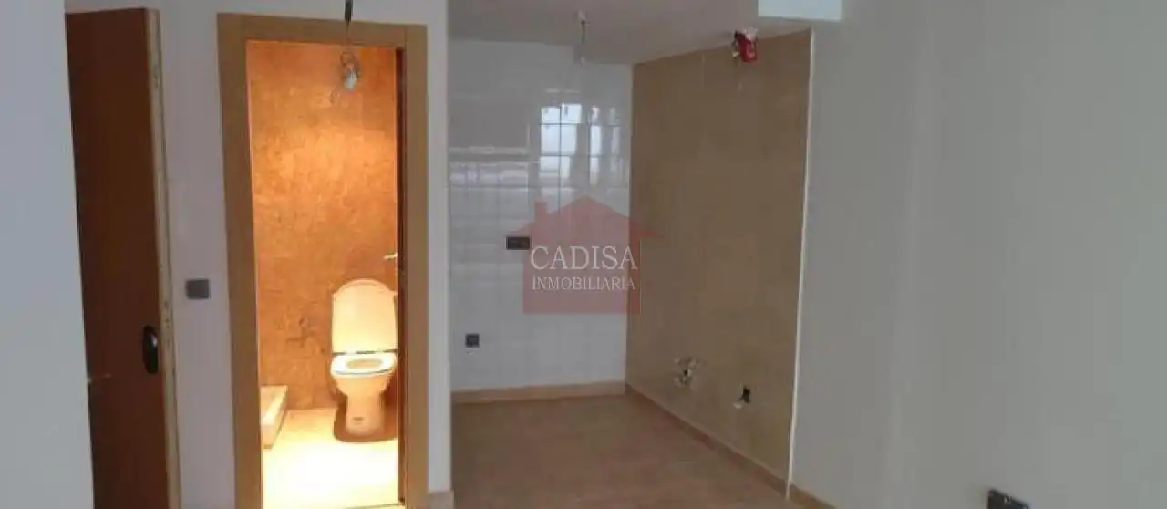Baño de Estudio en venta en Salamanca con Calefacción