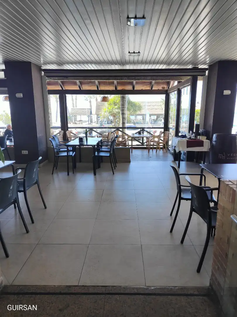 Geschaftsraum zum Verkauf in Almuñécar mit Klimaanlage, Heizung und Terrasse