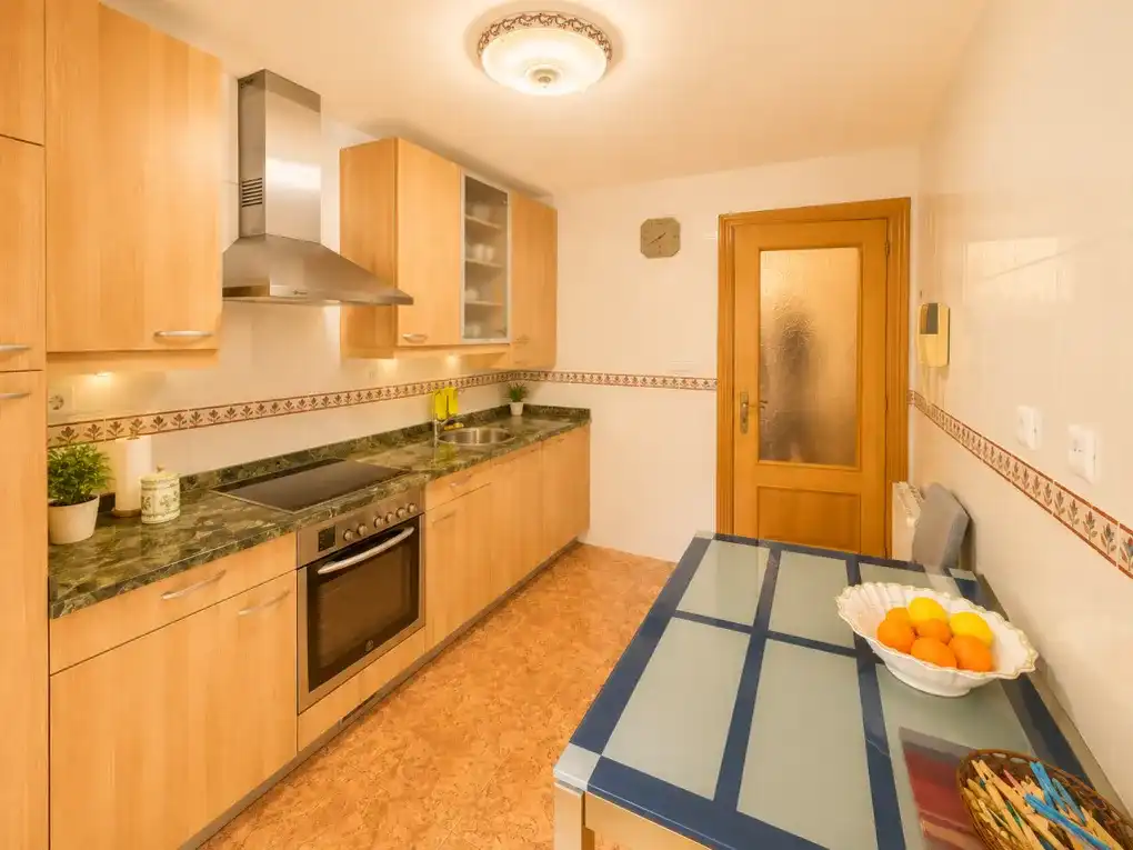 Cocina de Apartamento en venta en Cabrales con Calefacción y Amueblado