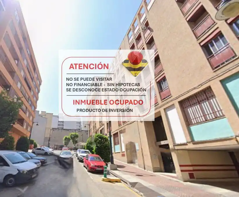 Piso con ascensor en venta en Centre - Zona Alta