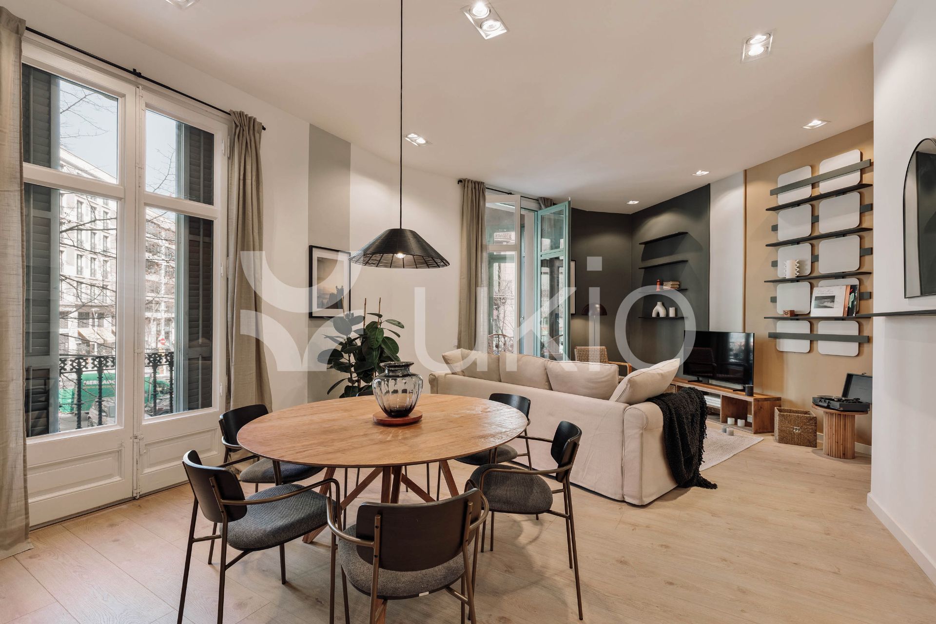 Sala d'estar de Apartament de lloguer en  Barcelona Capital amb Aire condicionat, Calefacció i Terrassa