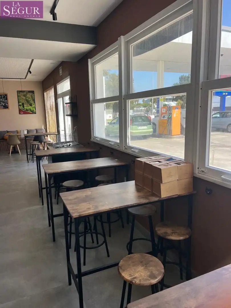 Business premises to rent in Conil, imagen 7