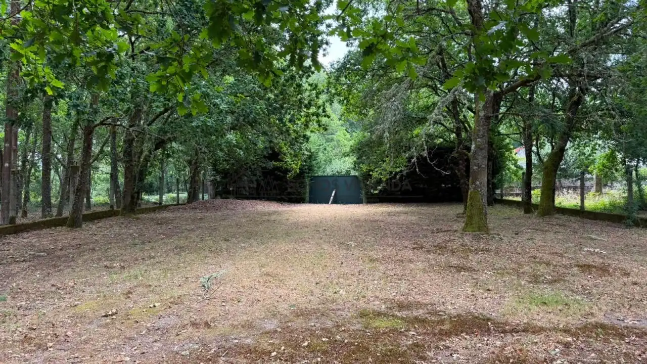 Casa o xalet en venda en Ourense Capital  amb Calefacció, Jardí privat i Terrassa