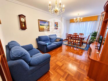 Piso con ascensor en venta en Rosa Chacel