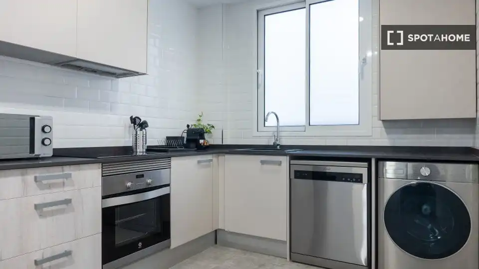 Flat with terrace to rent in L'Eixample, imagen 11