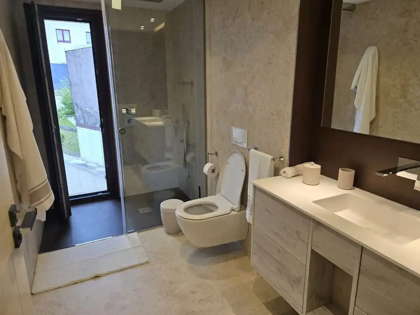 Baño de Piso de alquiler en Campus Norte - San Caetano