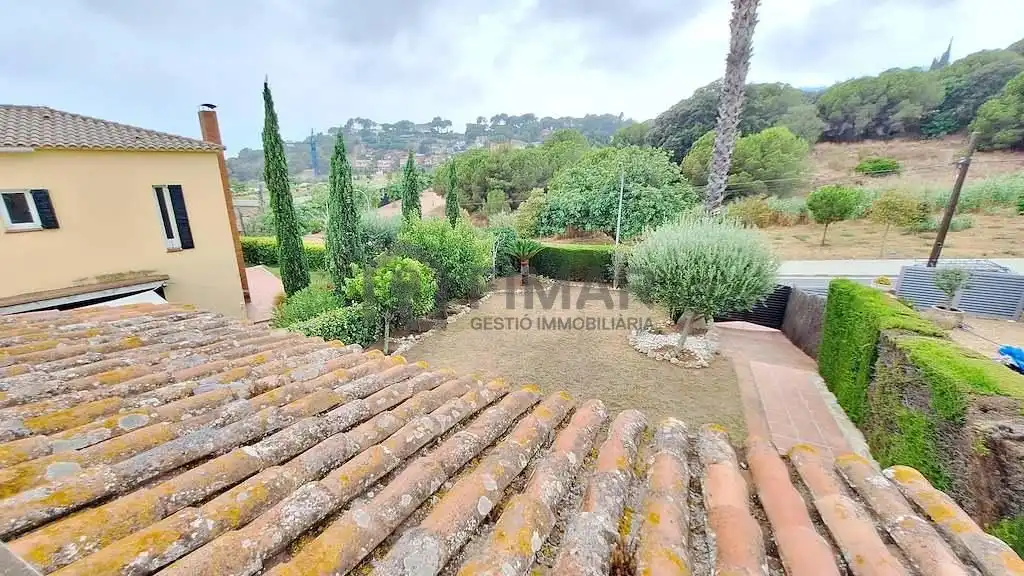 Vista exterior de Casa o chalet en venta en Vilassar de Dalt con Aire acondicionado, Calefacción y Jardín privado