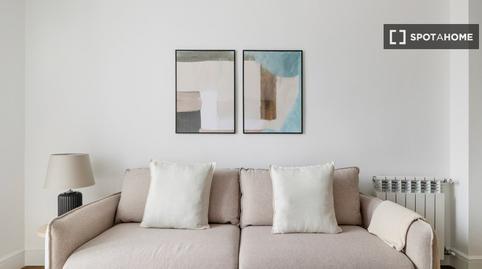 Foto 2 de Apartament per a compartir a Fuente del Berro,  Madrid Capital