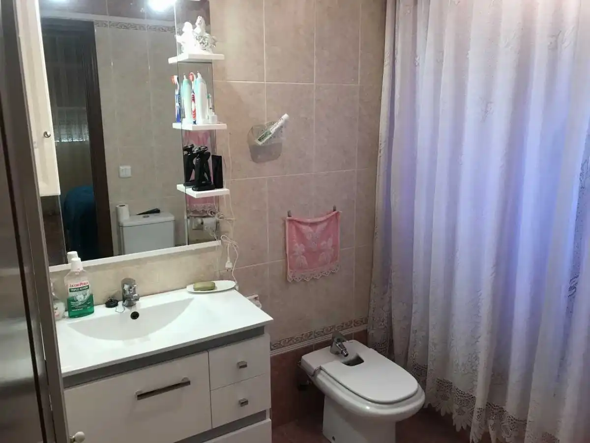 Bathroom of Houses for sale in Córdoba  with Air Conditioner, Heating and Private garden