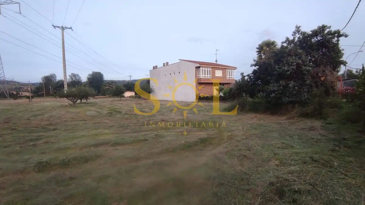 Terreny residencial en venda a Villaquilambre, imagen 7