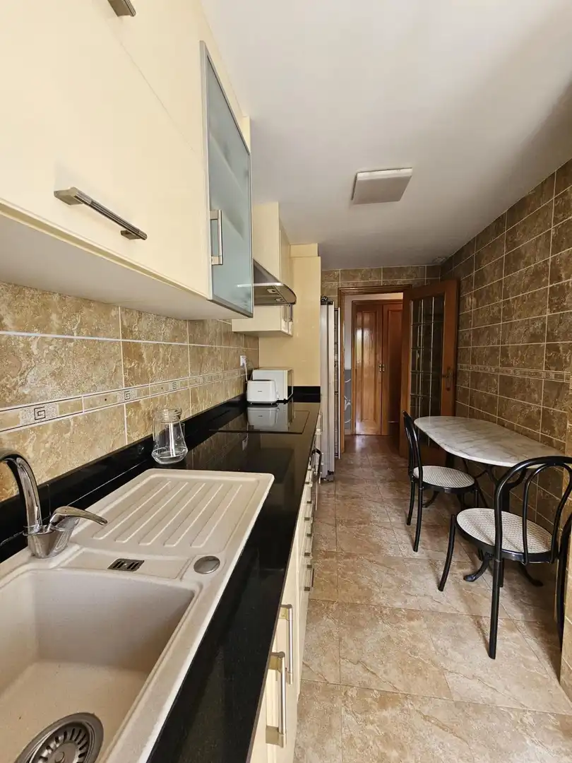Cocina de Piso en venta en Valencia con Aire acondicionado, Terraza y Amueblado