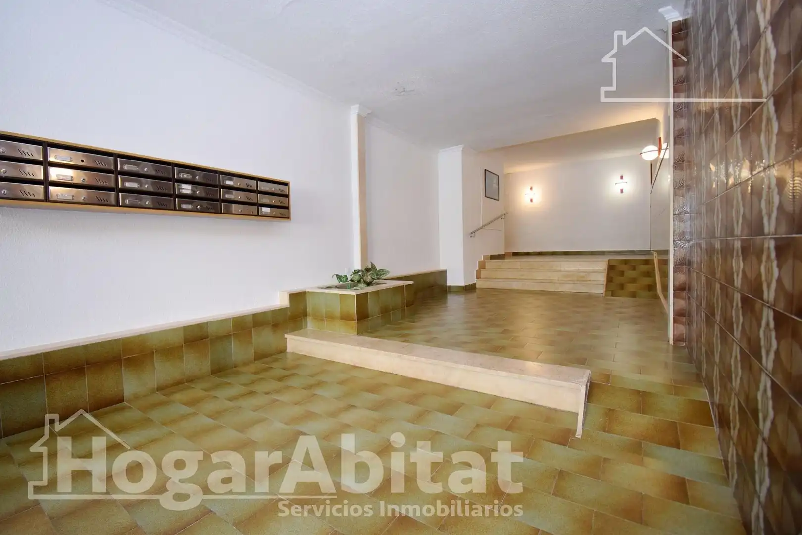 Dachboden zum Verkauf in Burriana / Borriana mit Klimaanlage, Heizung und Terrasse