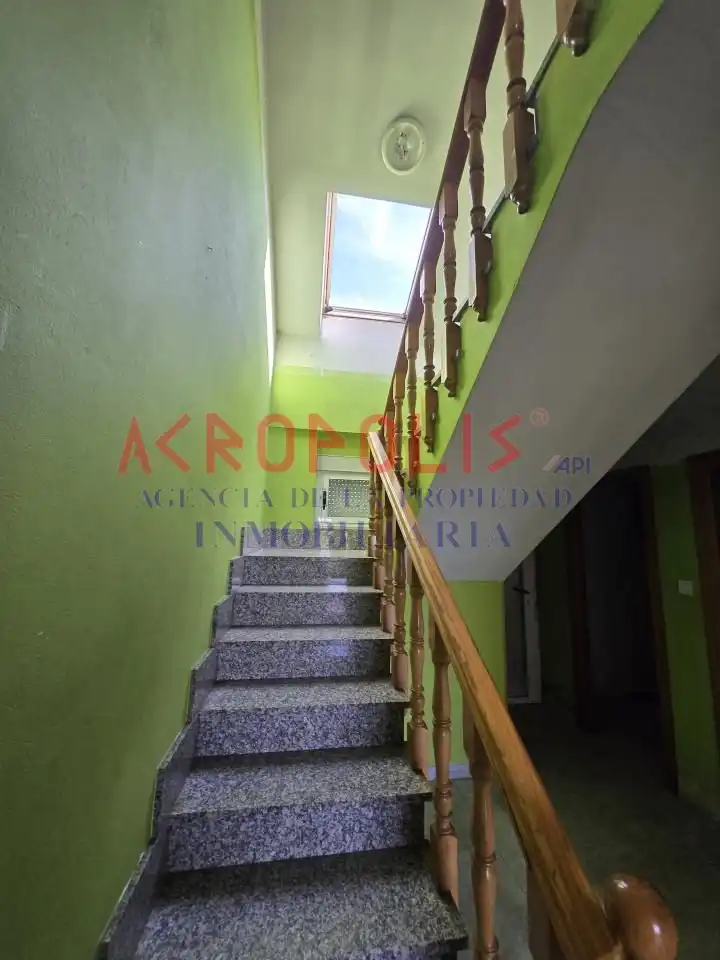 Houses for sale in Villares de Órbigo  with Heating