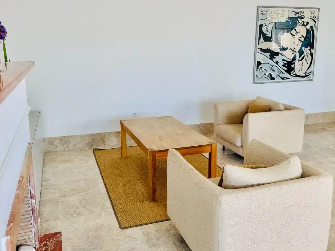 Sala de estar de Dúplex en venta en Marbella con Aire acondicionado, Terraza y Piscina