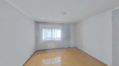 Foto 5 de Piso en venta en Cuatro Caminos - Plaza de la Cubela, A Coruña Capital