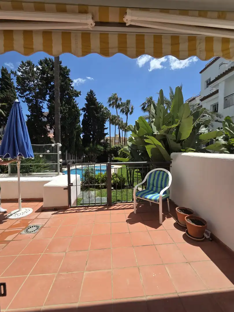 Jardín de Piso en venta en Torremolinos con Terraza, Trastero y Amueblado